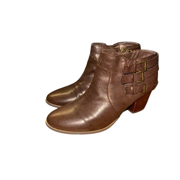Canyon River Blues Brown Ankle Booties with Triple Buckle - Picture 3 of 7
